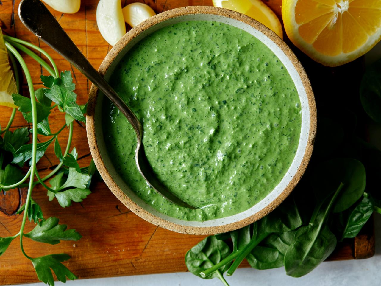 what-is-green-sauce