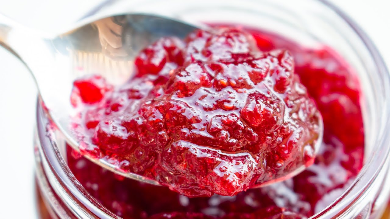 what-is-lingonberry-jam