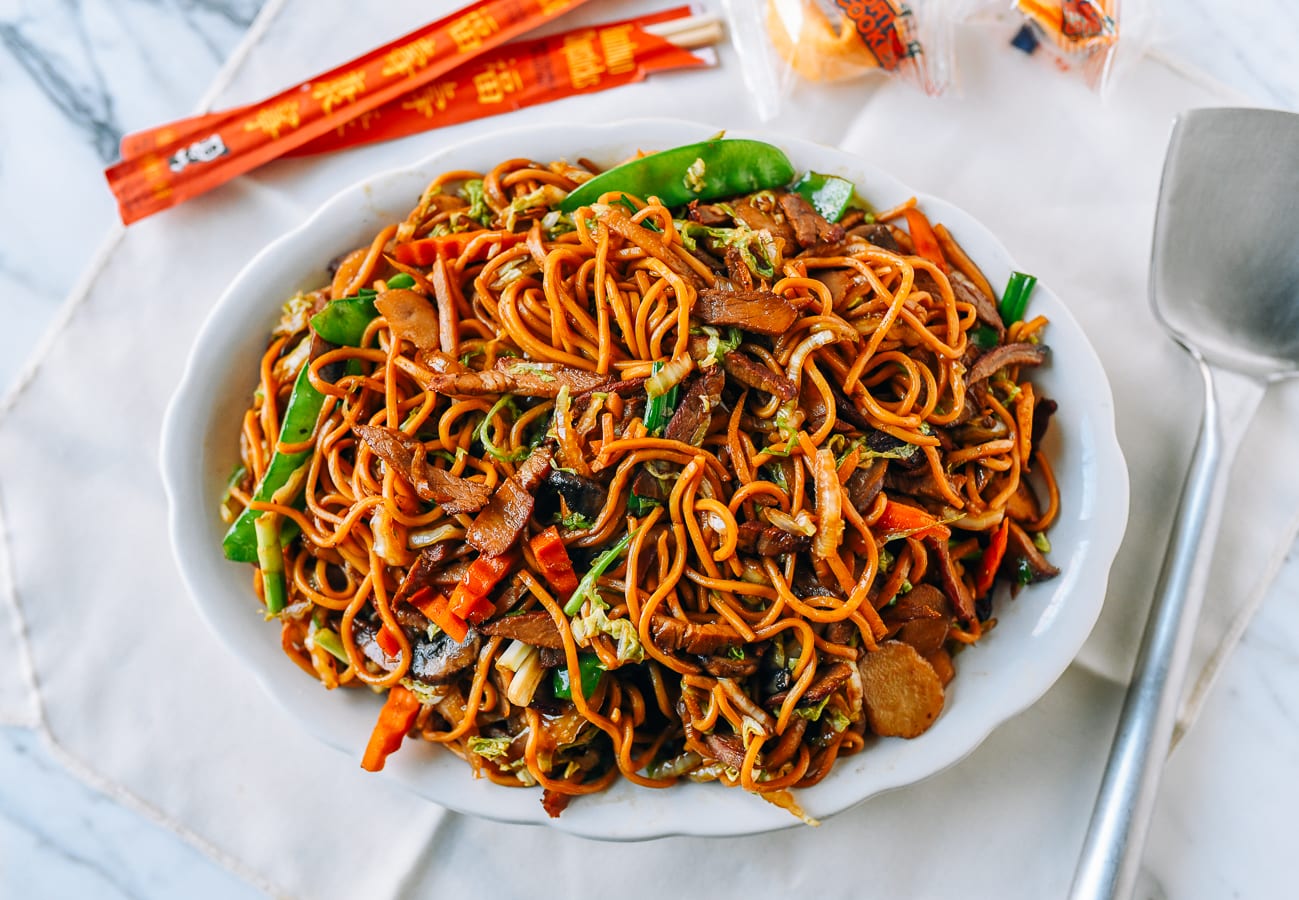 what-is-pork-lo-mein