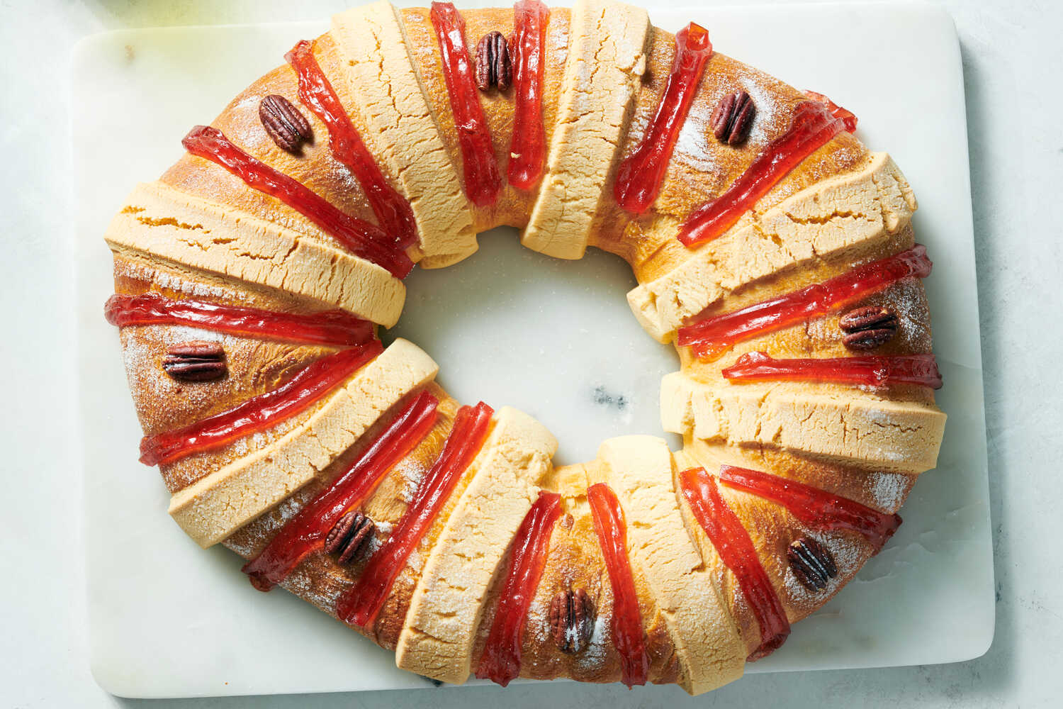 what-is-rosca-de-reyes-made-of