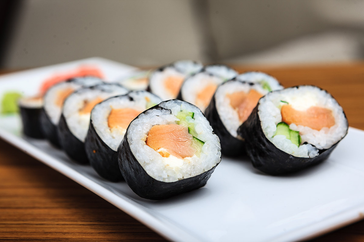 what-is-salmon-sushi