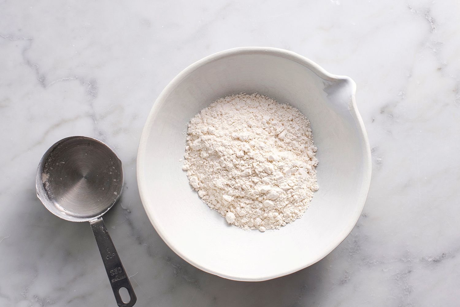 what-is-salt-in-flour