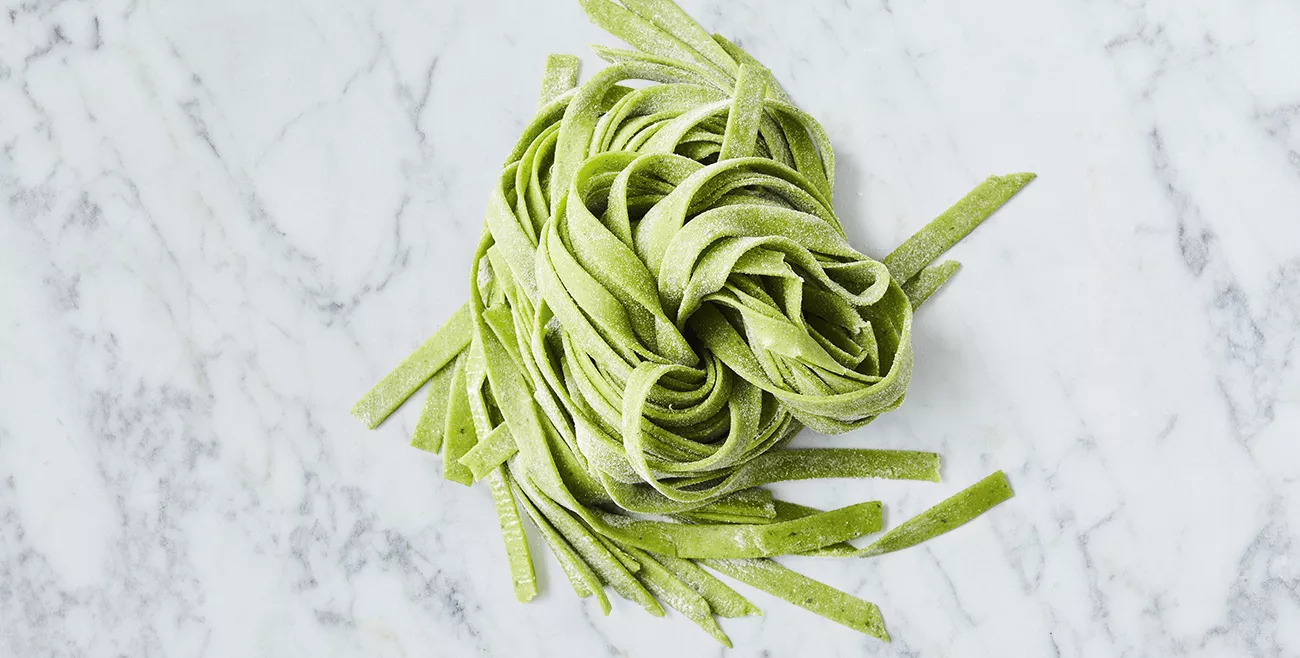 what-is-spinach-fettuccine