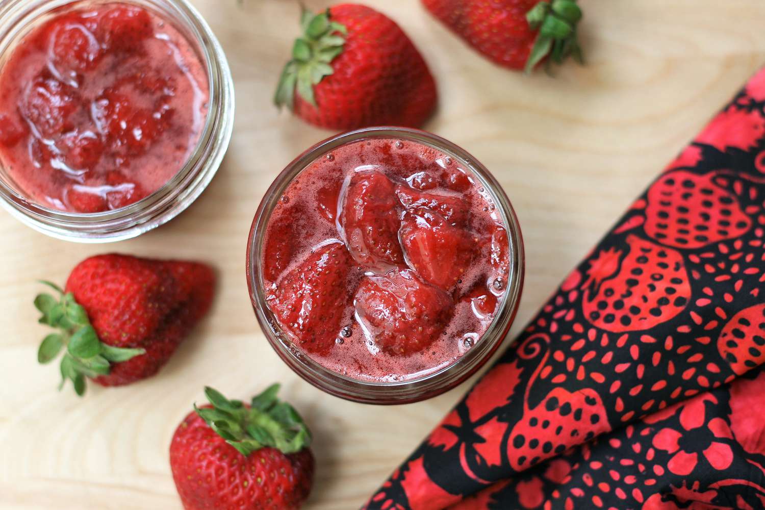 what-is-strawberry-compote