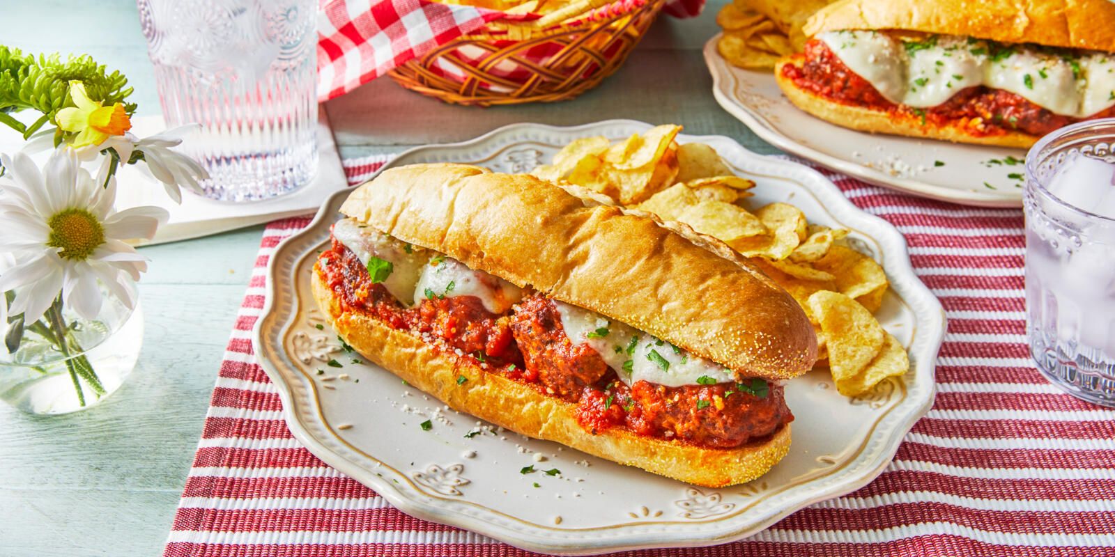 what-is-the-best-bread-for-meatball-sub