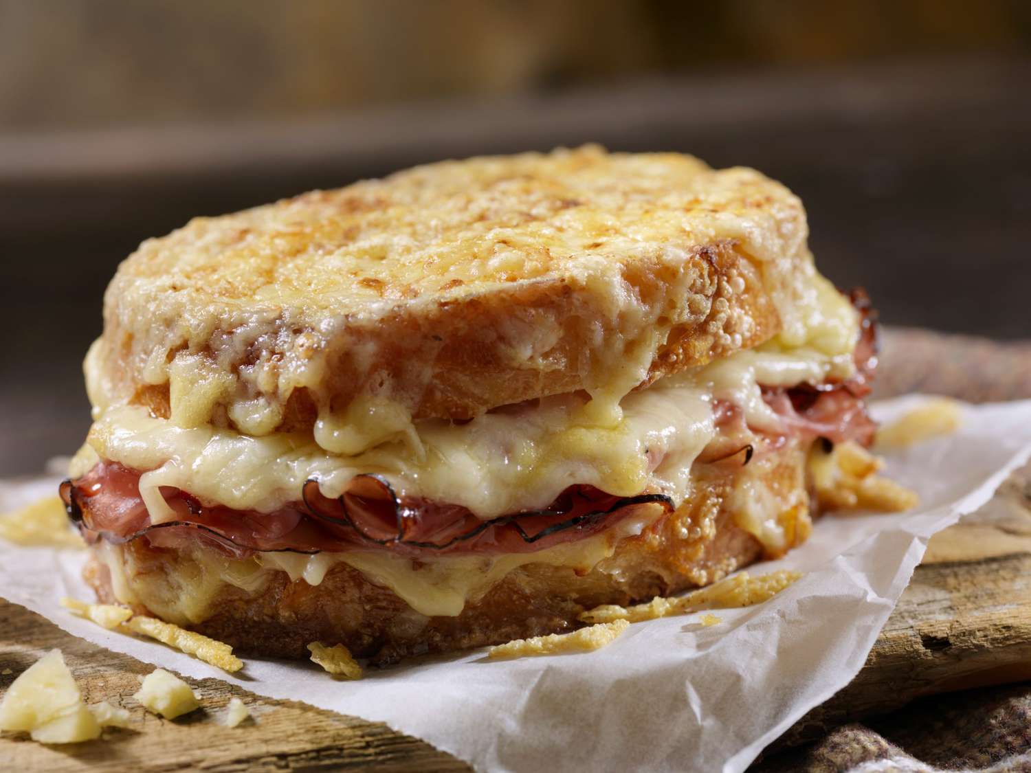 what-is-the-difference-between-croque-madame-vs-croque-monsieur
