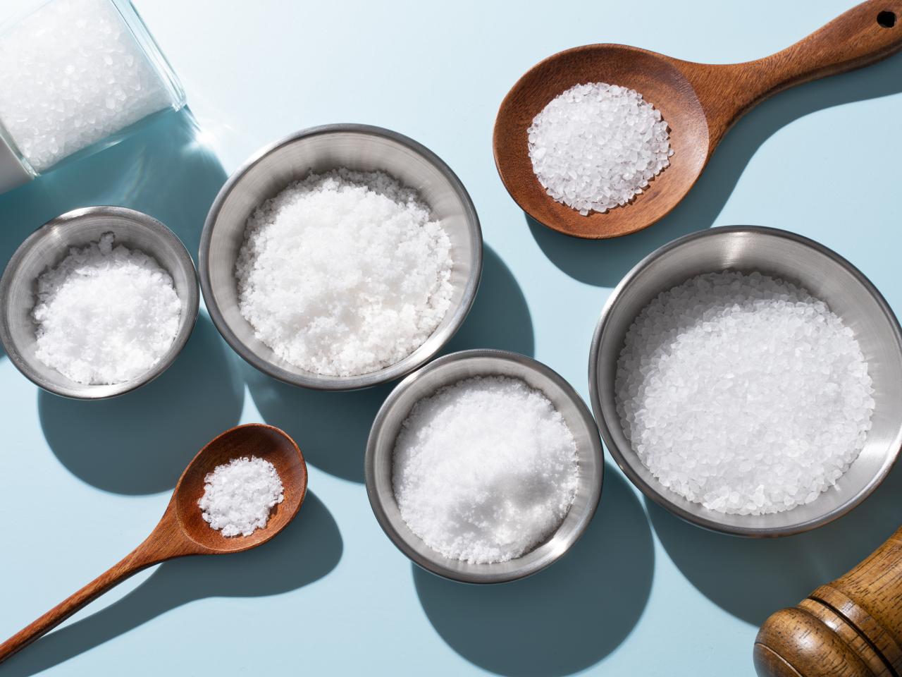 what-is-the-difference-between-kosher-salt-vs-sea-salt