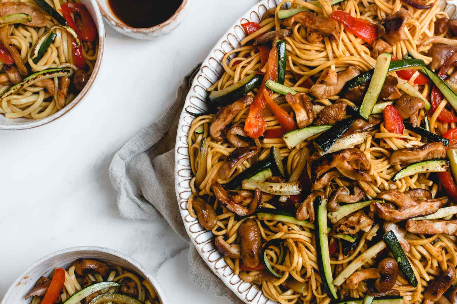 what-is-the-difference-between-lo-mein-vs-chow-mein