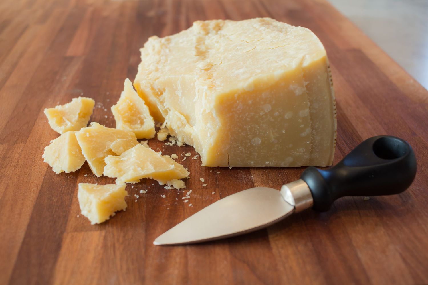 what-is-the-difference-between-parmesan-vs-grana-padano