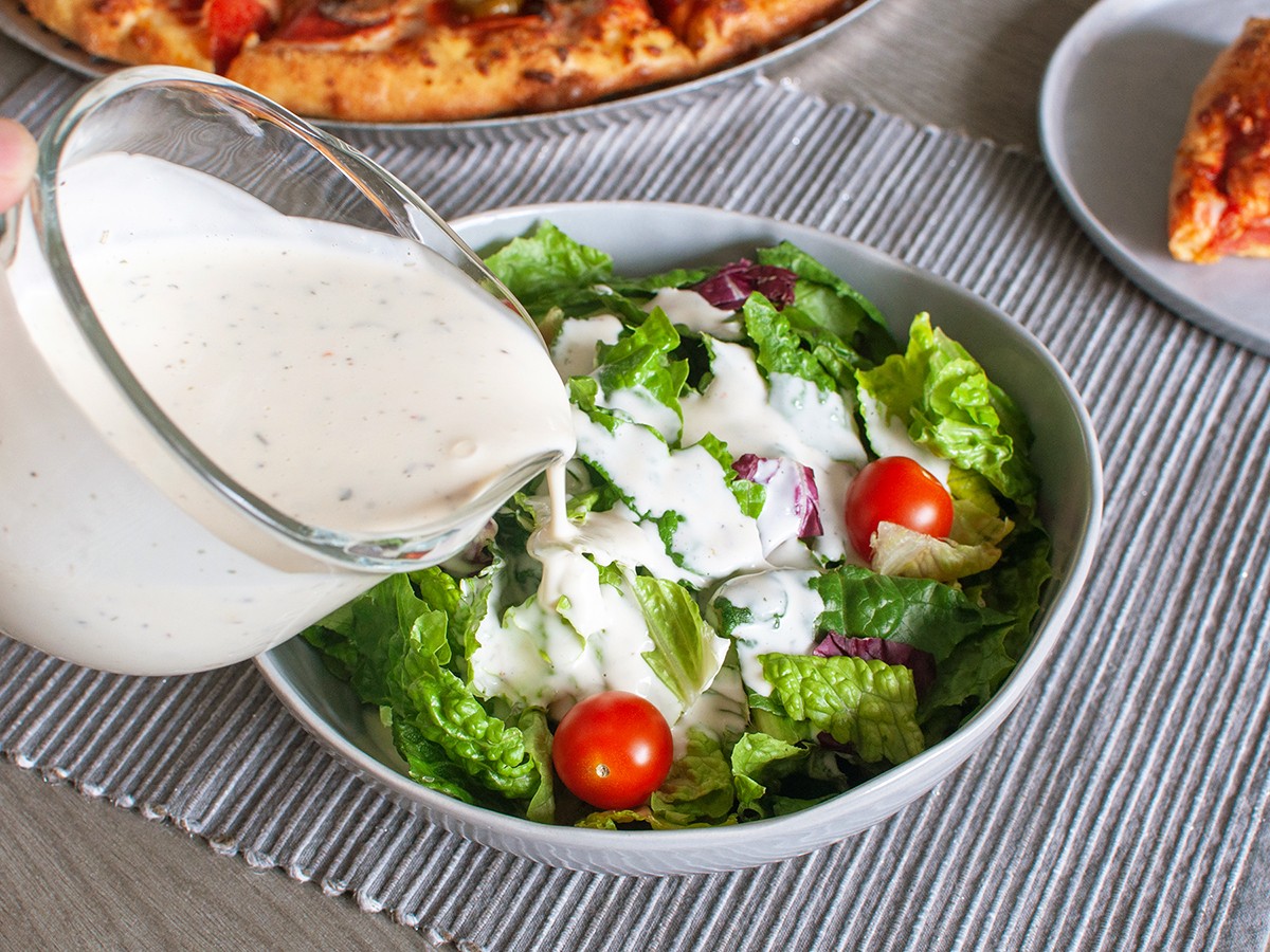 what-is-the-pizza-hut-zesty-italian-salad