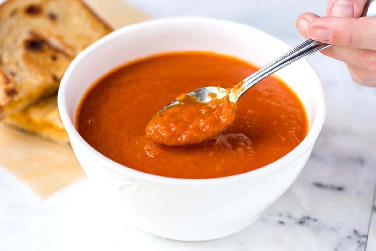 what-is-tomato-soup
