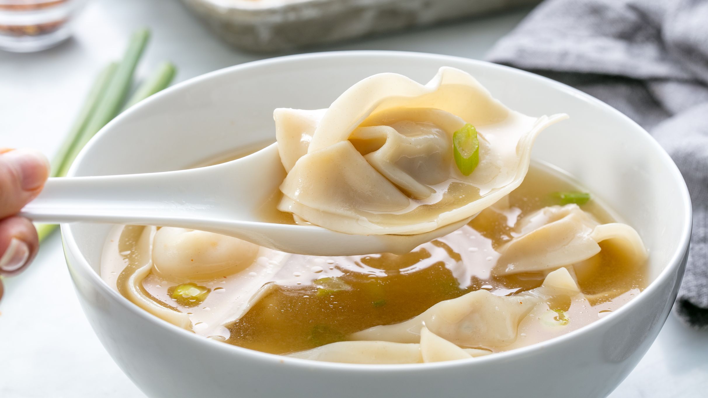 what-is-wonton-soup