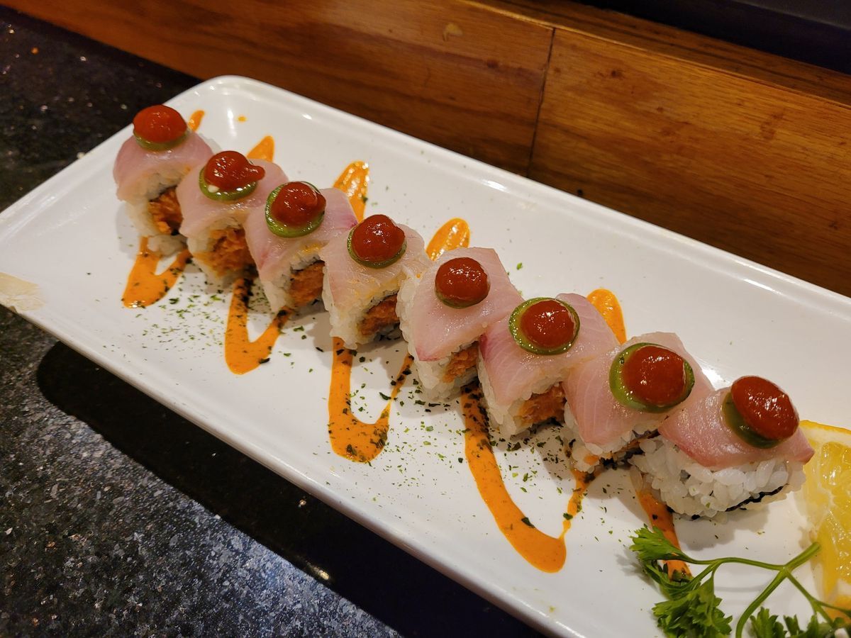 what-is-a-tnt-roll-sushi