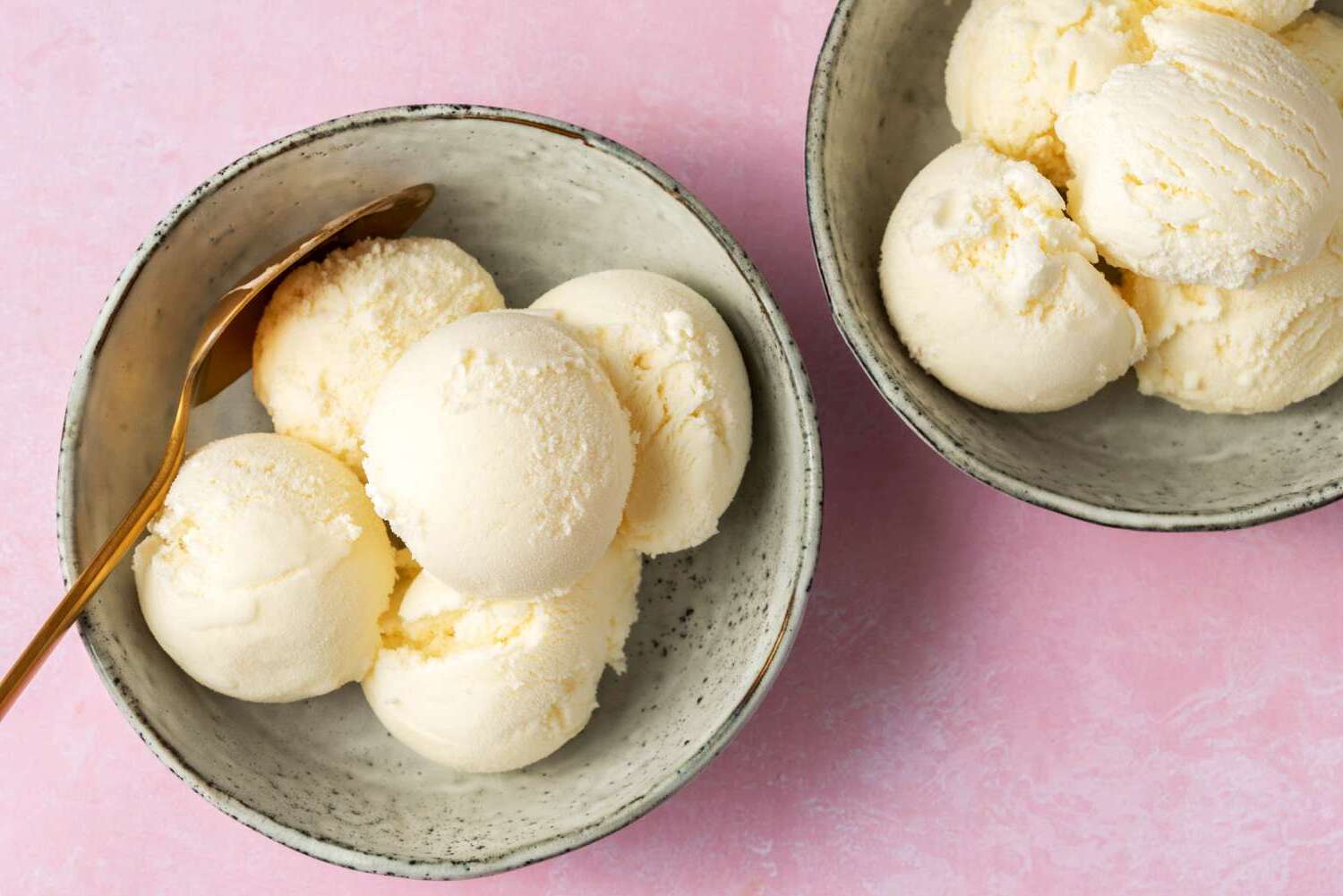 what-is-vanilla-ice-cream-made-of