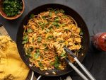 Spicy-Noodles-skillet