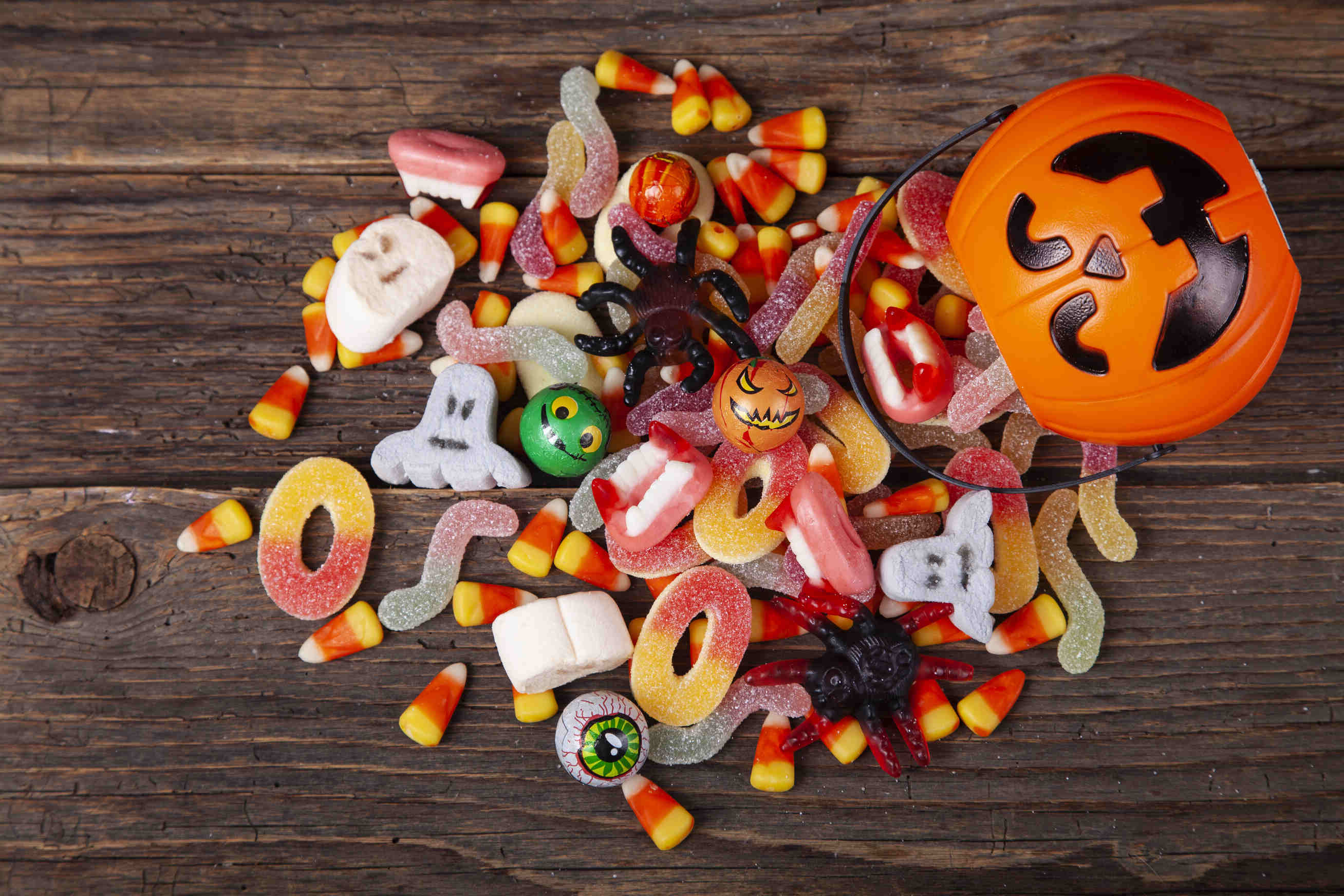 creative-uses-for-leftover-halloween-candy