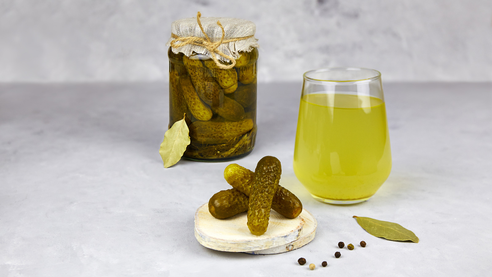 creative-uses-for-leftover-pickle-juice