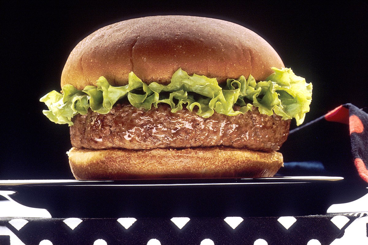 gourmet-twists-on-classic-fast-food-burgers