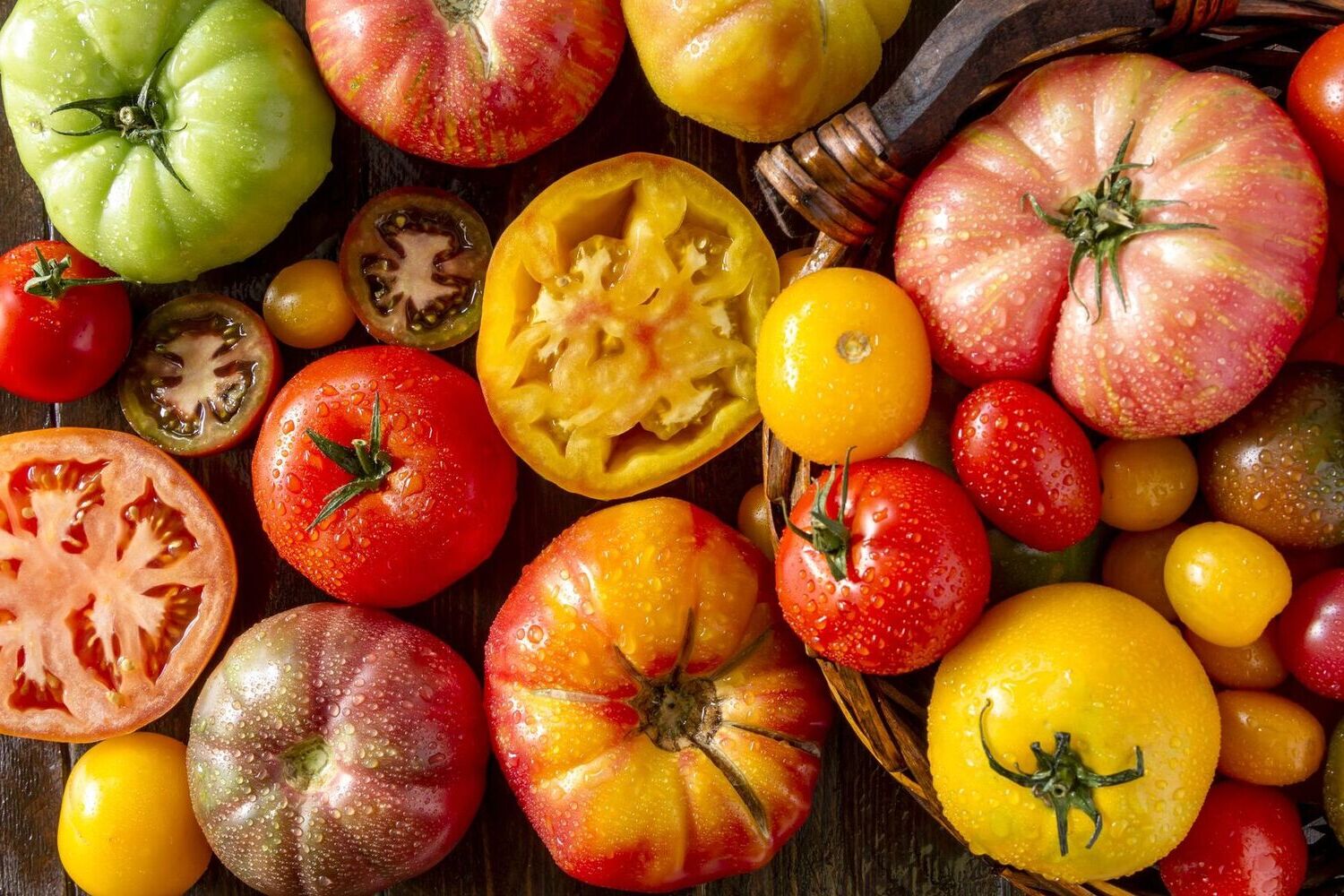 innovative-recipes-using-heirloom-tomato-varieties