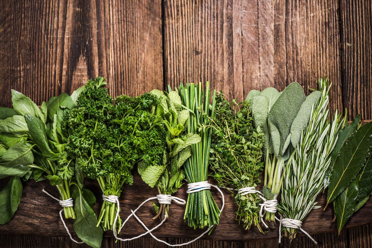 innovative-ways-to-cook-with-medicinal-herbs