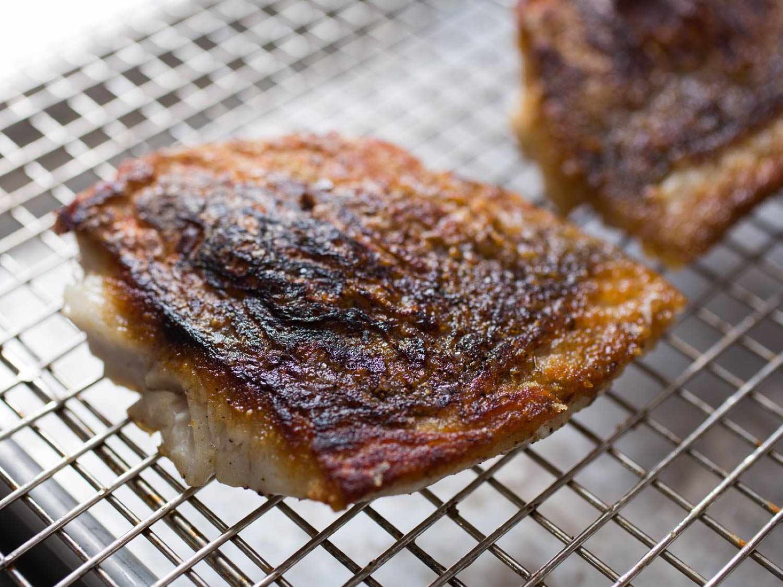 mastering-the-perfect-crispy-fish-skin