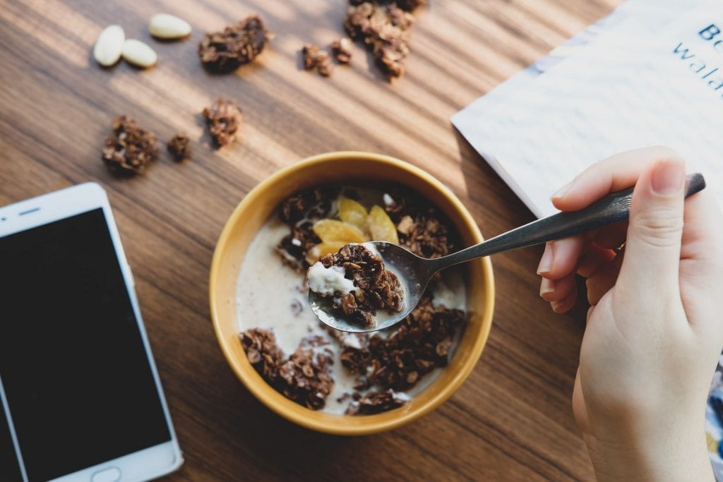 chocolate-almond-granola-recipe