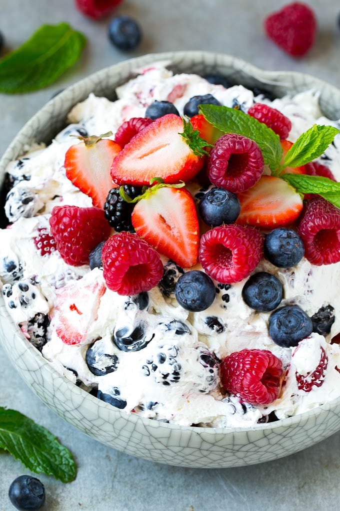 berry cheesecake salad recipe