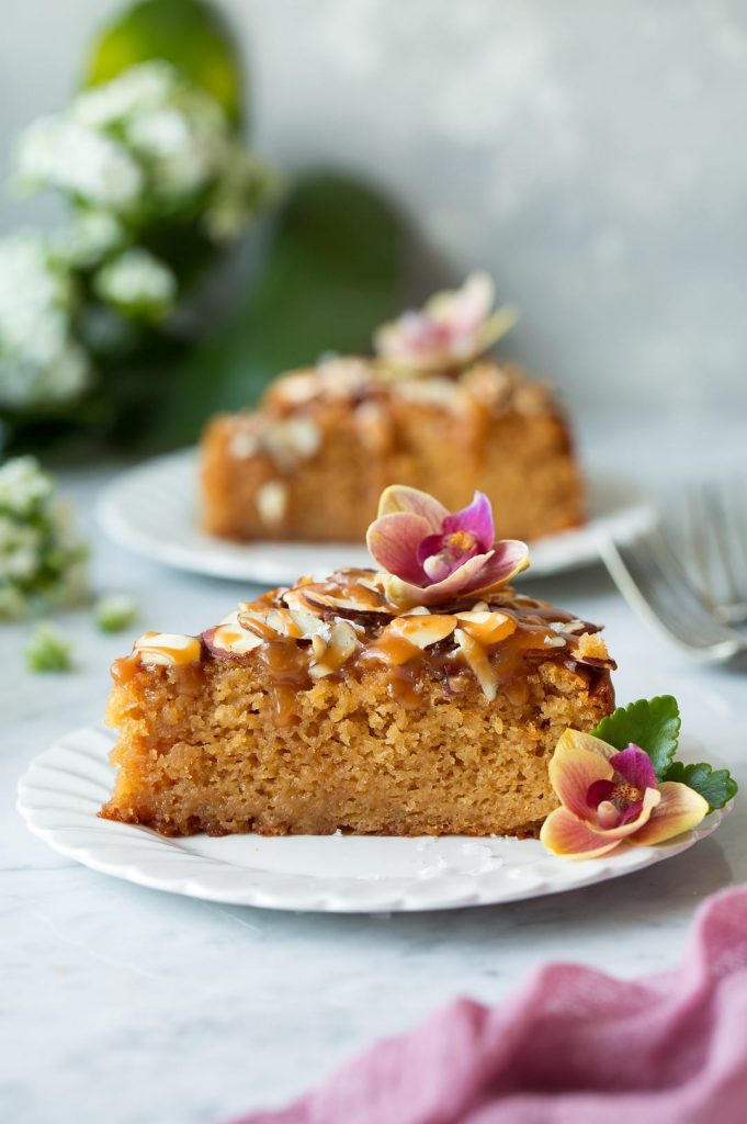 caramel soaked almond cake (aka toscakaka torte) recipe