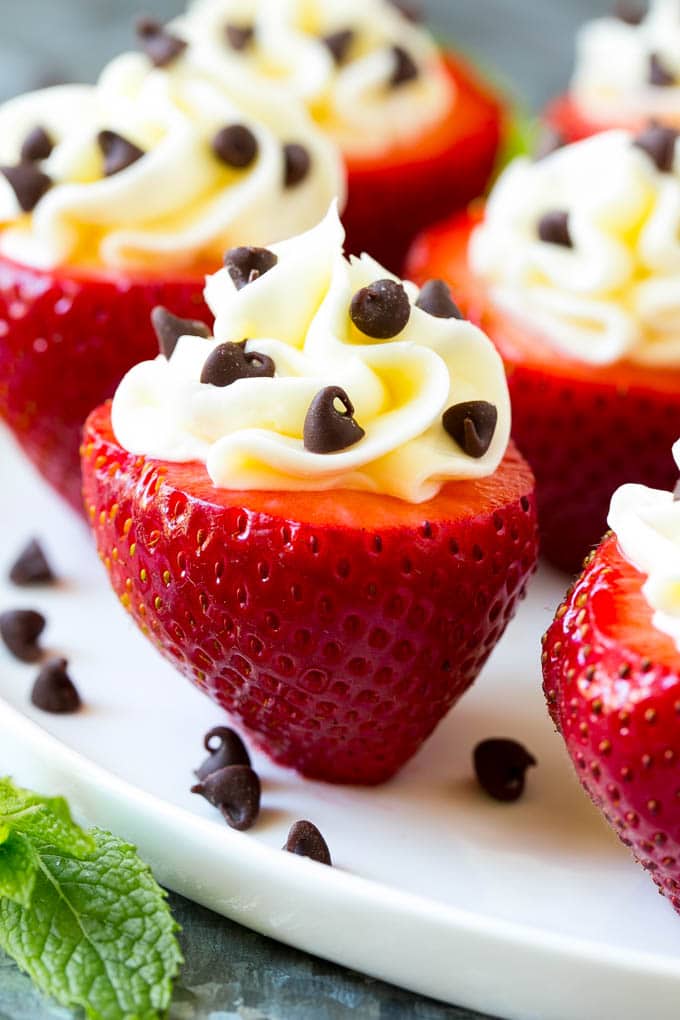 cheesecake stuffed strawberries recipe