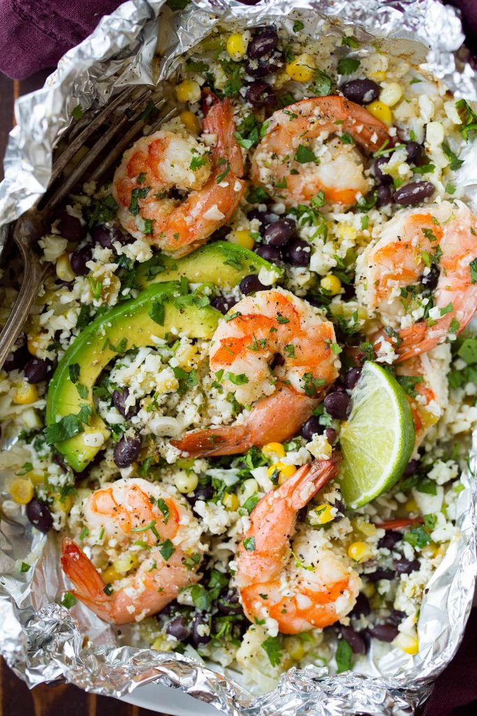 cilantro lime shrimp and cauliflower "rice" foil packs recipe
