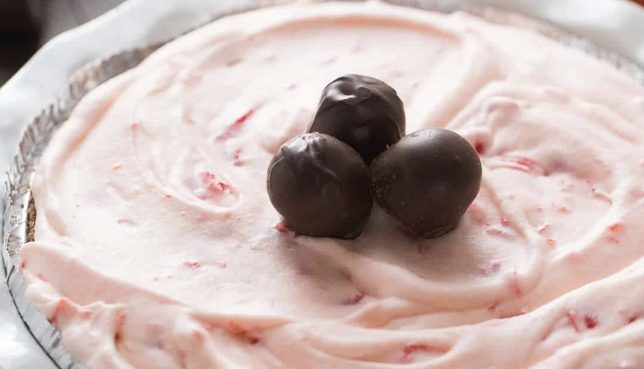 easy raspberry cream pie recipe