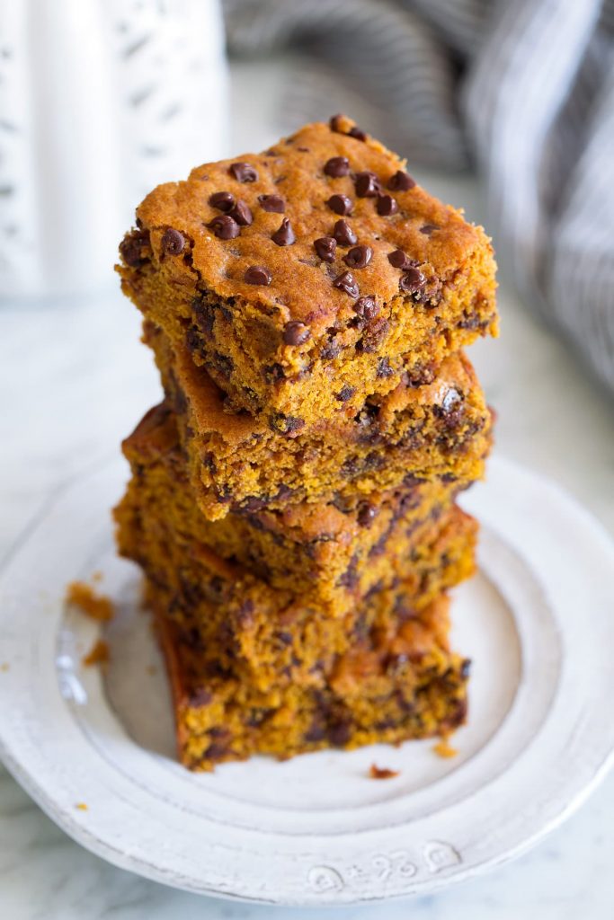 pumpkin bars with chocolate chips recipe