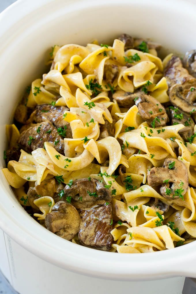 slow cooker beef stroganoff recipe