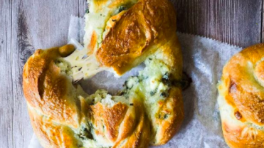 spinach artichoke dip stuffed pretzels recipe