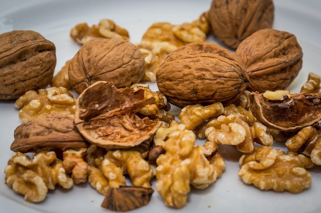 sweet-and-spicy-walnuts-recipe