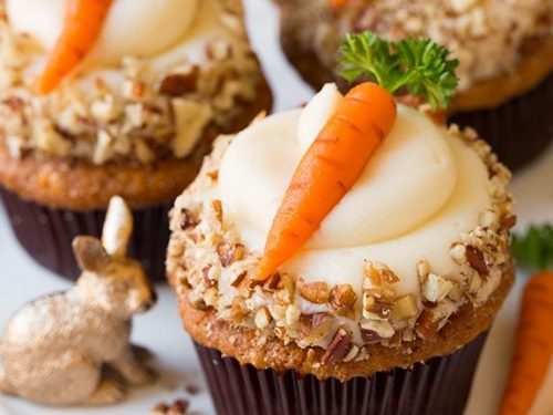 carrot cake cupcakes with cream cheese frosting recipe