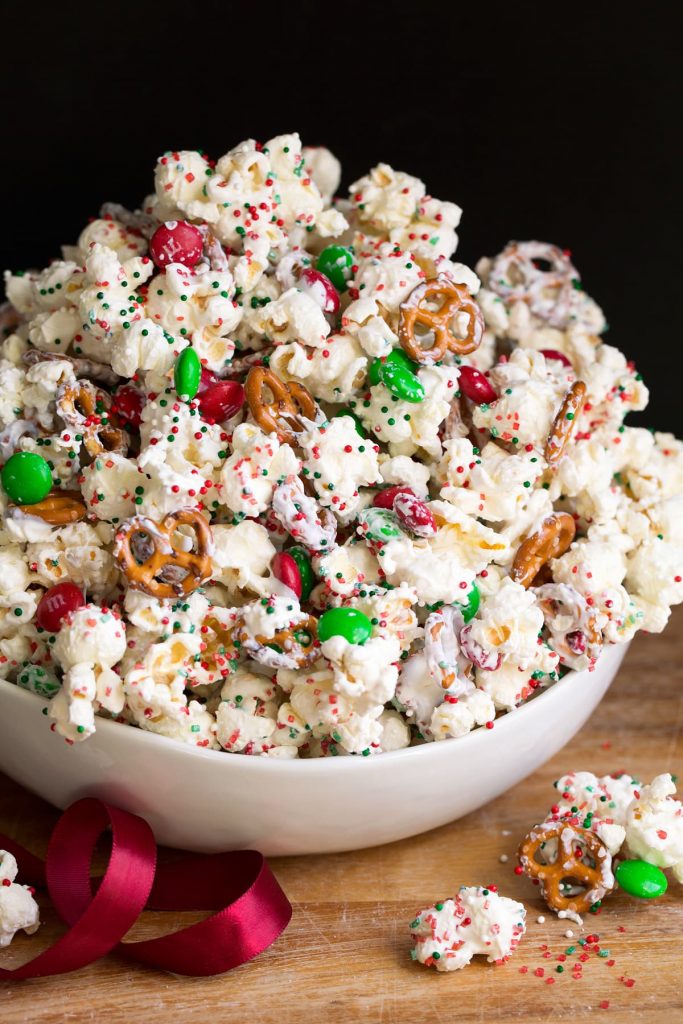 christmas crunch {white chocolate popcorn} recipe