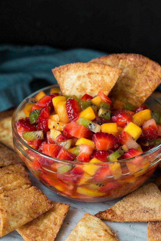 fruit salsa with baked cinnamon sugar chips recipe