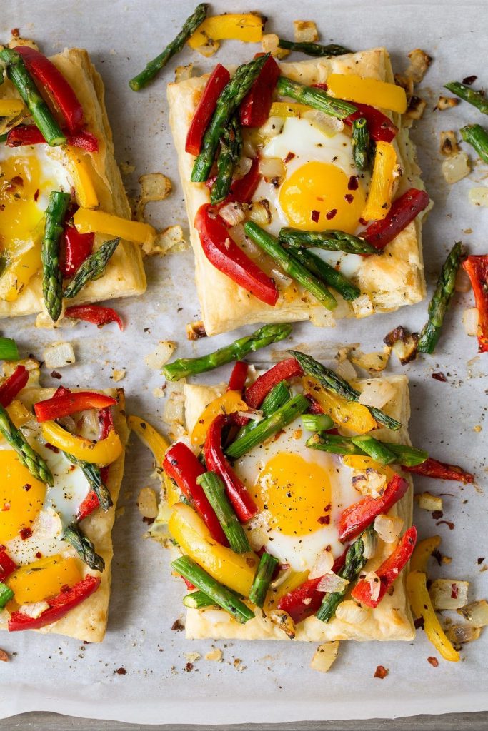 puff pastry baked eggs recipe