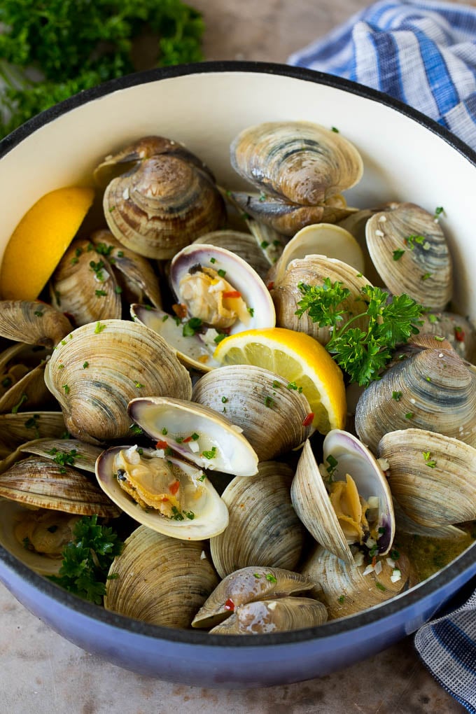 Steamed Clams with Garlic Butter Recipe | Recipes.net