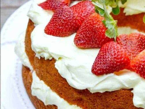strawberries and cream cake recipe