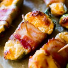 bacon wrapped cheesy stuffed jalapeños recipe