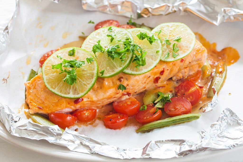 easy salmon foil packets with vegetables recipe