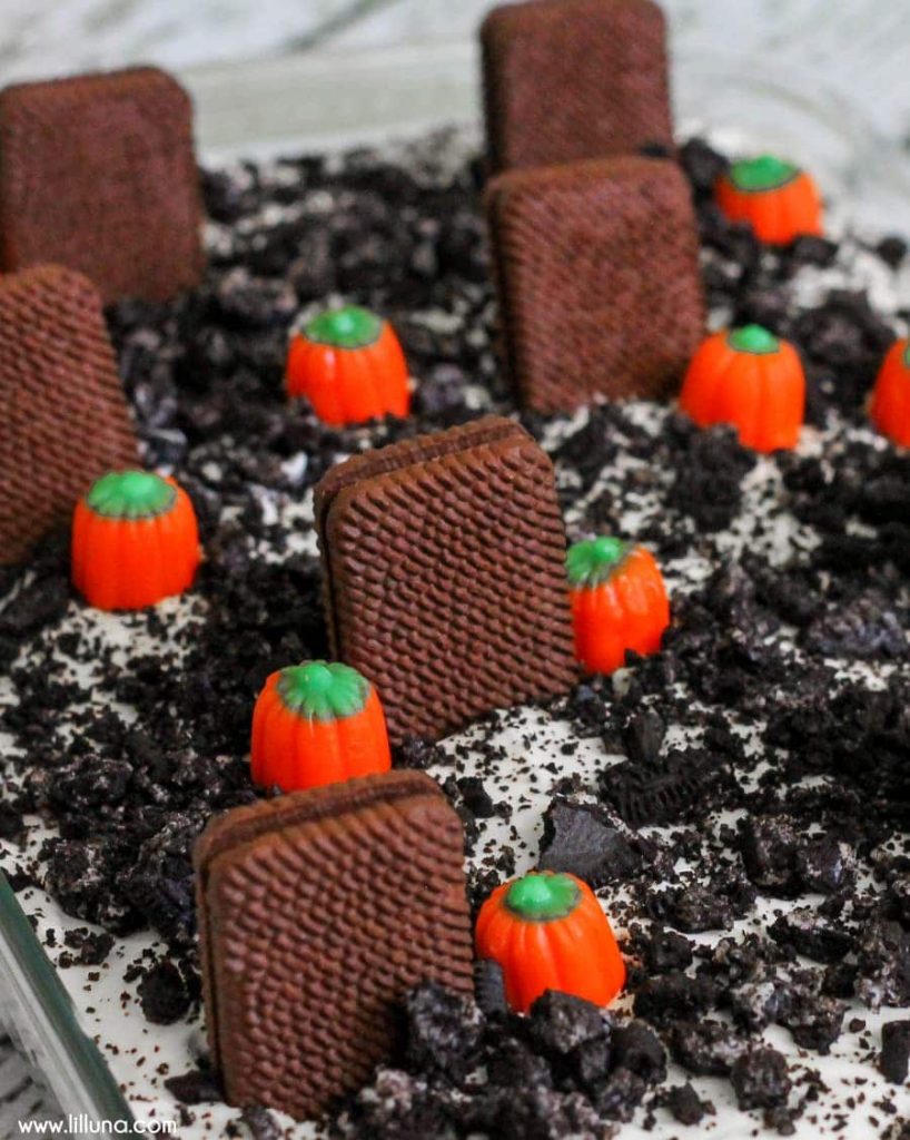 graveyard dirt cake recipe