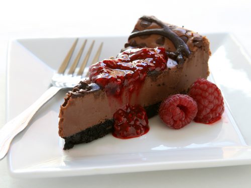 low carb chocolate raspberry cheesecake