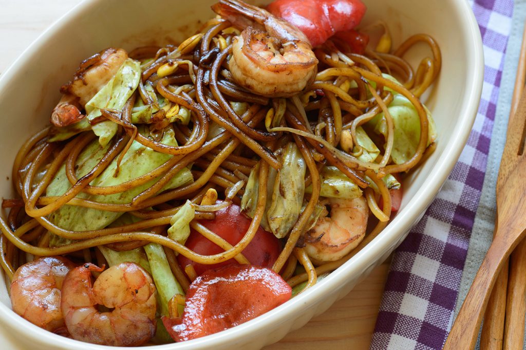 classic zoodle stir fry chicken