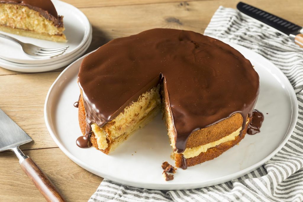 fluffy boston cream pie