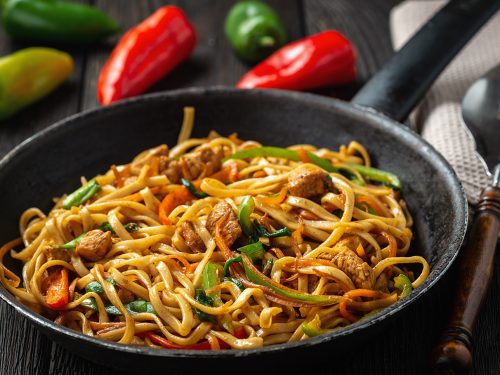 stir-fry chicken noodles