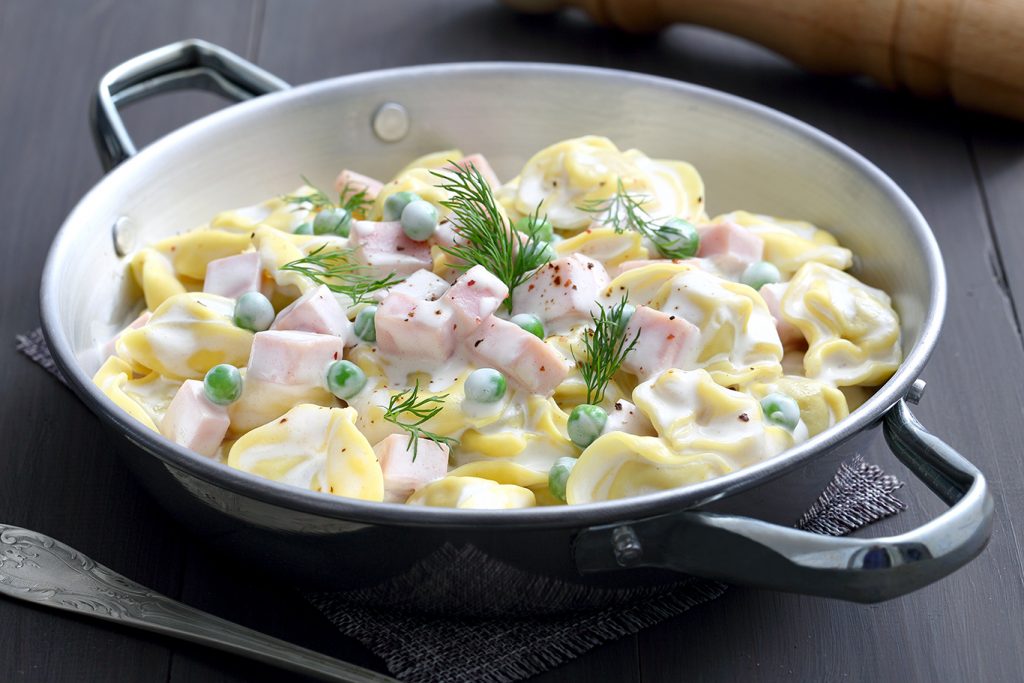 creamy baked tortellini