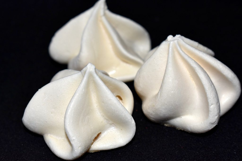 sweet meringue cookies